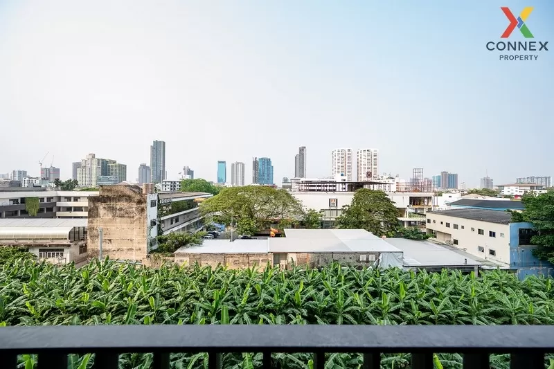 FOR RENT condo , XT Ekkamai , high floor , BTS-Ekkamai , Khlong T